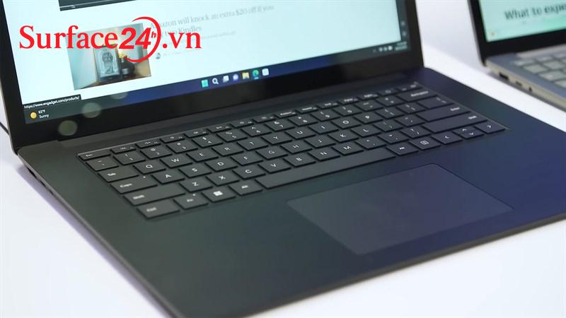 Microsoft Surface Laptop 5 13.5 inch i5/8G/256GB (Like New) 8 surface laptop 5 6