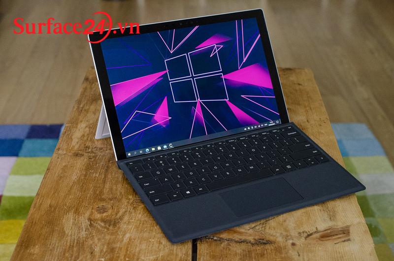 Microsoft Surface Pro 7 i5/16GB/256GB (Like New) 9 surface pro 7 3