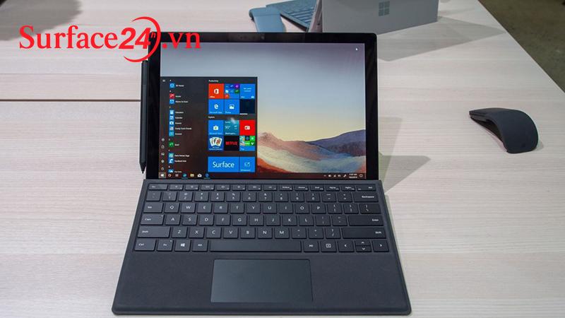 Microsoft Surface Pro 7 i5/16GB/256GB (Like New) 12 surface pro 7 6