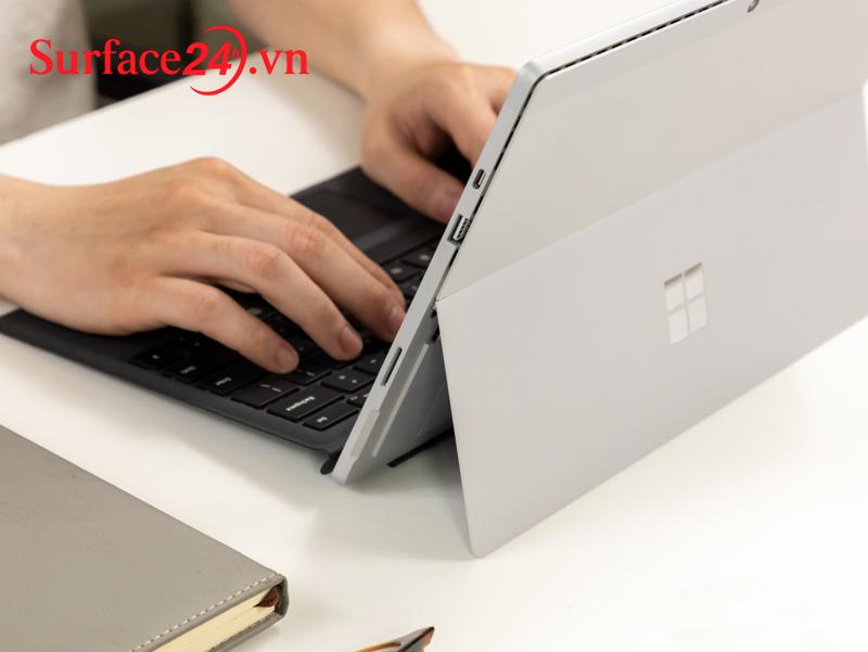 Microsoft Surface Pro 7 Plus i5/16GB/256GB Wifi (Like New) 2 surface pro 7 plus 2